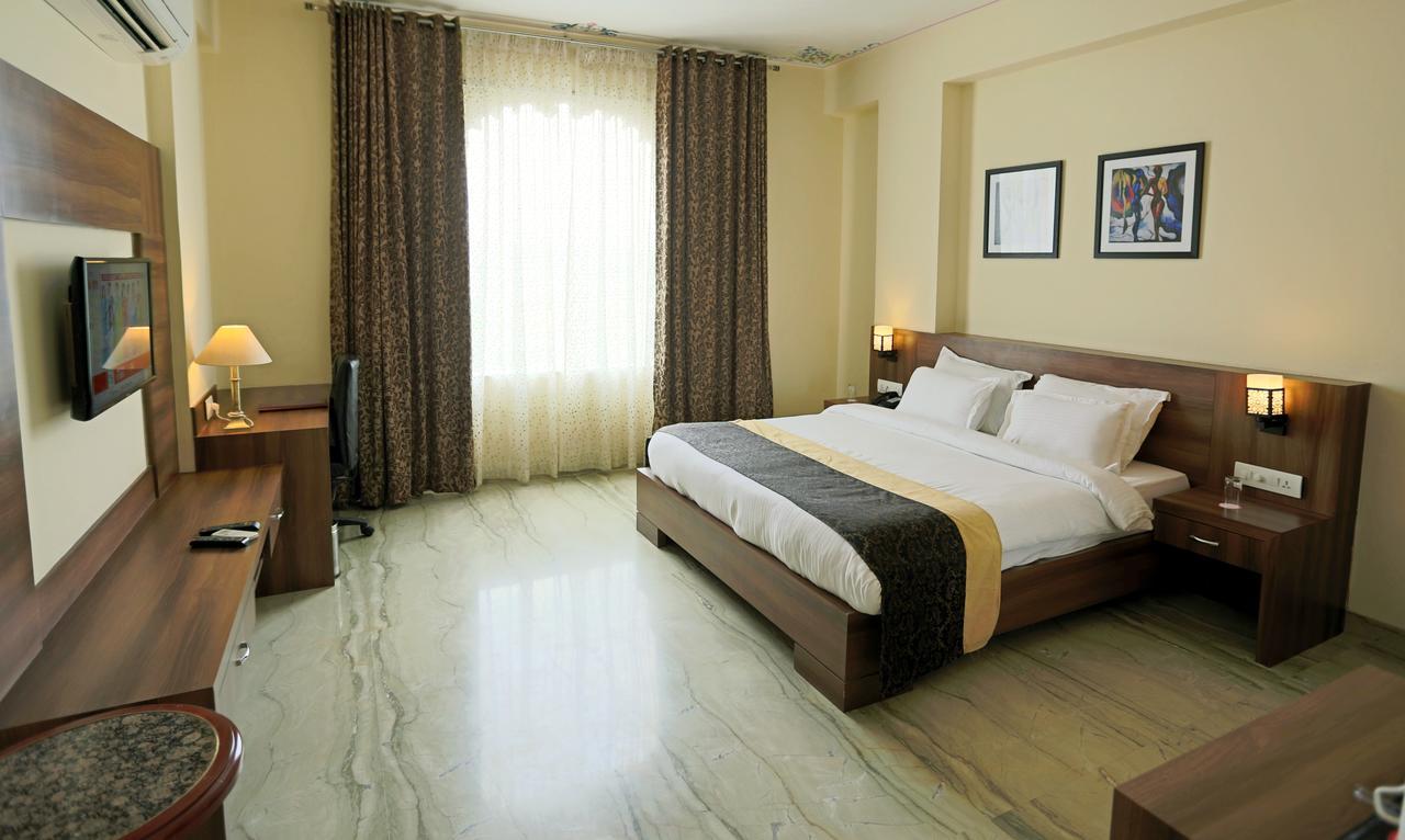 Regenta Central Mewargarh, Near Biological Park Udaipur Exterior foto